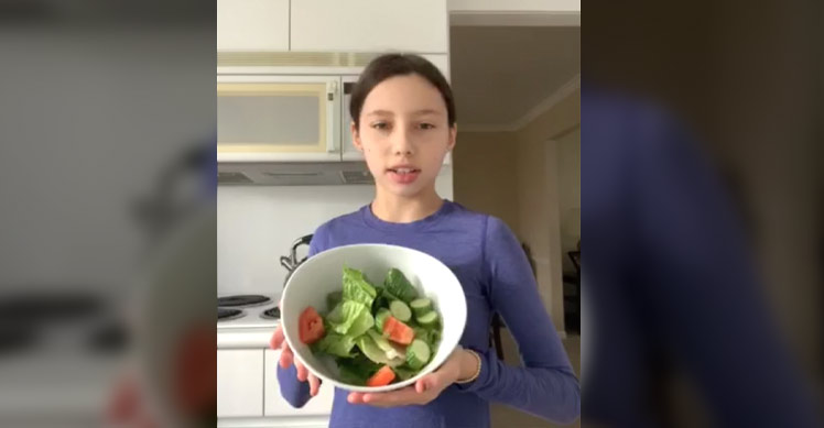 Ella's Easy Salad