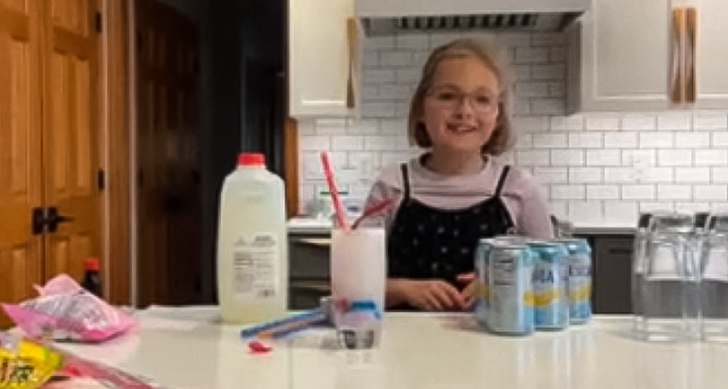Mitzvah Mocktail Recipe with Ari!